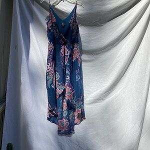 IZ Byer blue paisley patterned faux wrap formal dress, size large